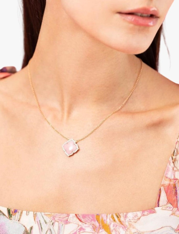 Yellow Gold Capri Flower Necklace - Lapis Lazuli