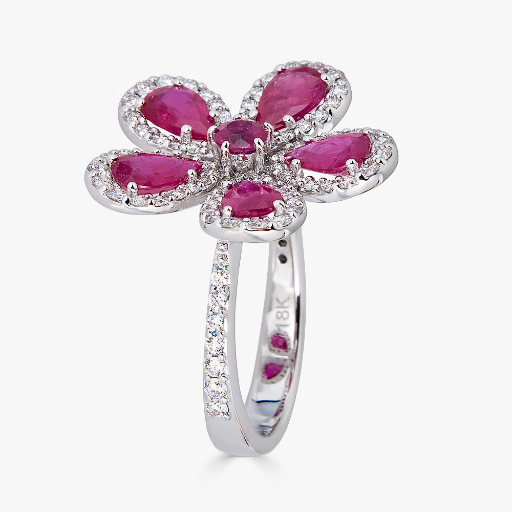 White Gold Classic Flower Ring - Ruby